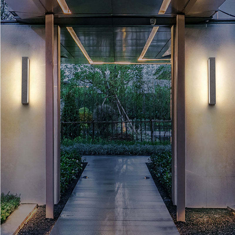 Edge Outdoor Wall Lamp