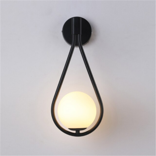 Sleek Design Wall Lamp