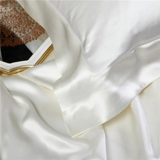 White 25 Momme Mulberry Silk Pillowcases (Set of 2)