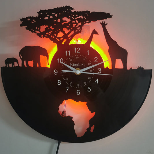 Giraffe Wall Clock