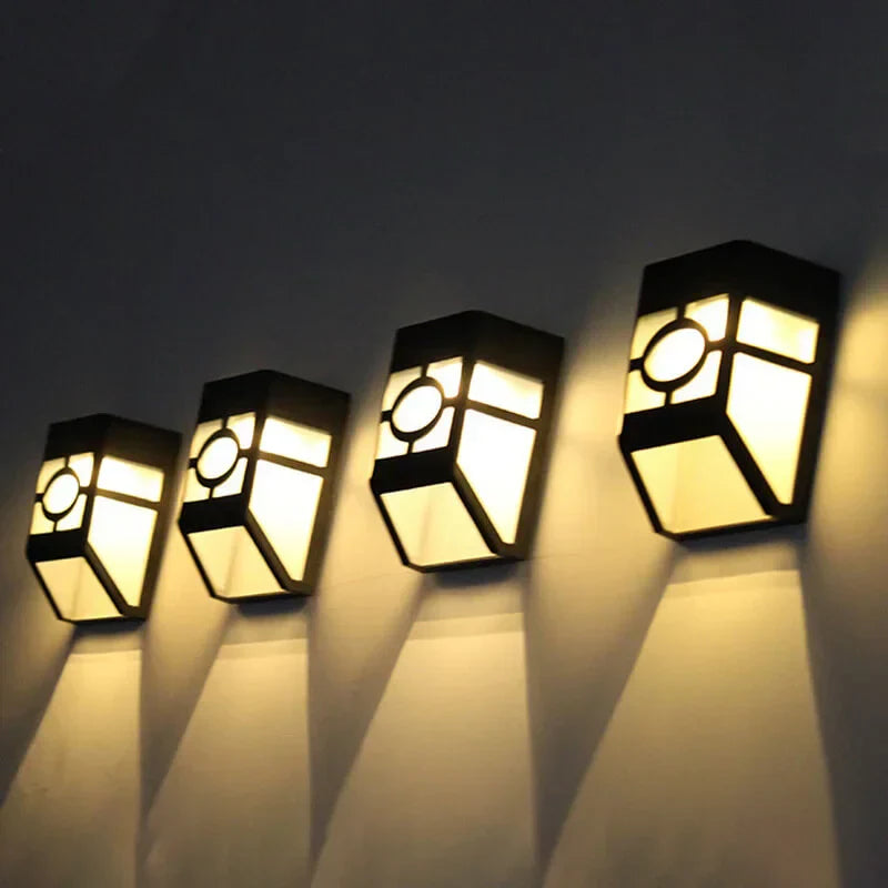 Solar LED wall light (2 packs)