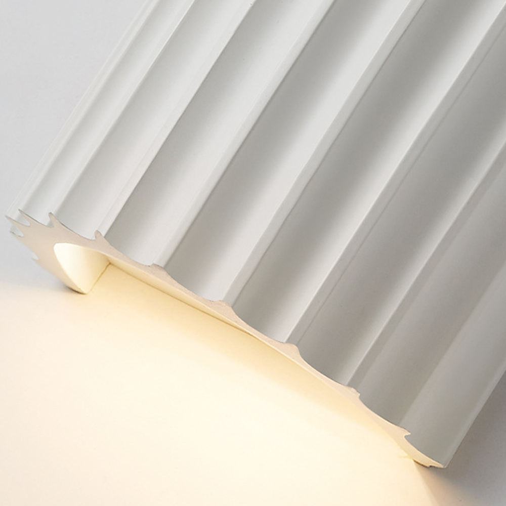 Modern Semi-circular Resin Sconce for Living Room