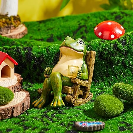 Glowing Garden Frog Statue
