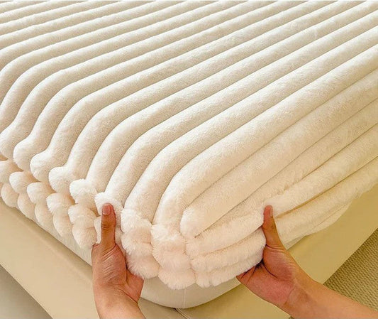 Luxury Fitted Bed Sheet – Ultra-Soft & Breathable