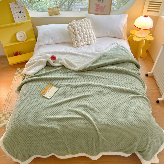 Double layer berber fleece blanket with heart-shaped pattern