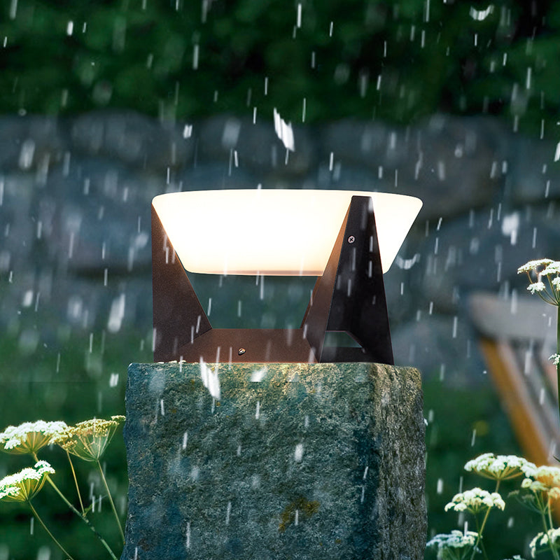 Landlights (outdoor solar)