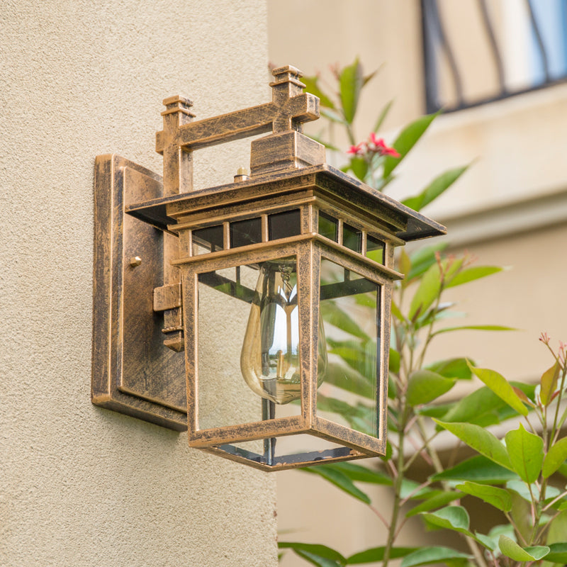 Durable Metal Design Lamp