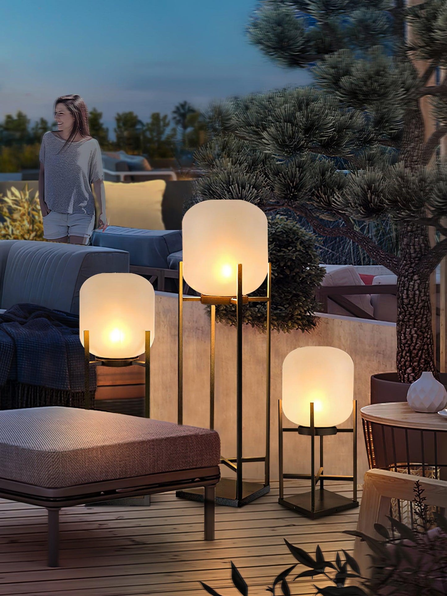Solar floor lamp lantern for outdoors