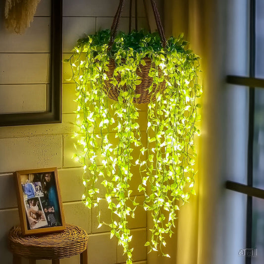 Lush Light Vine