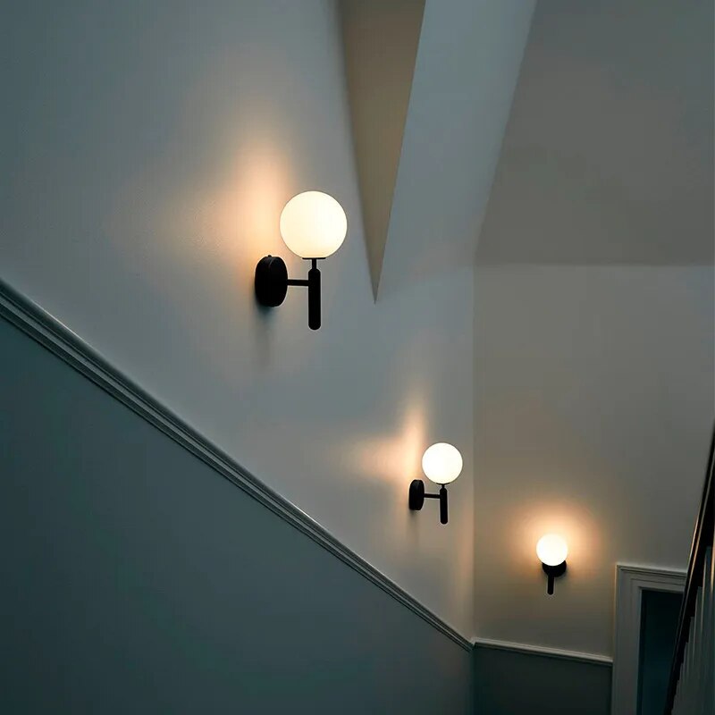 Luxurious modern LED wall light