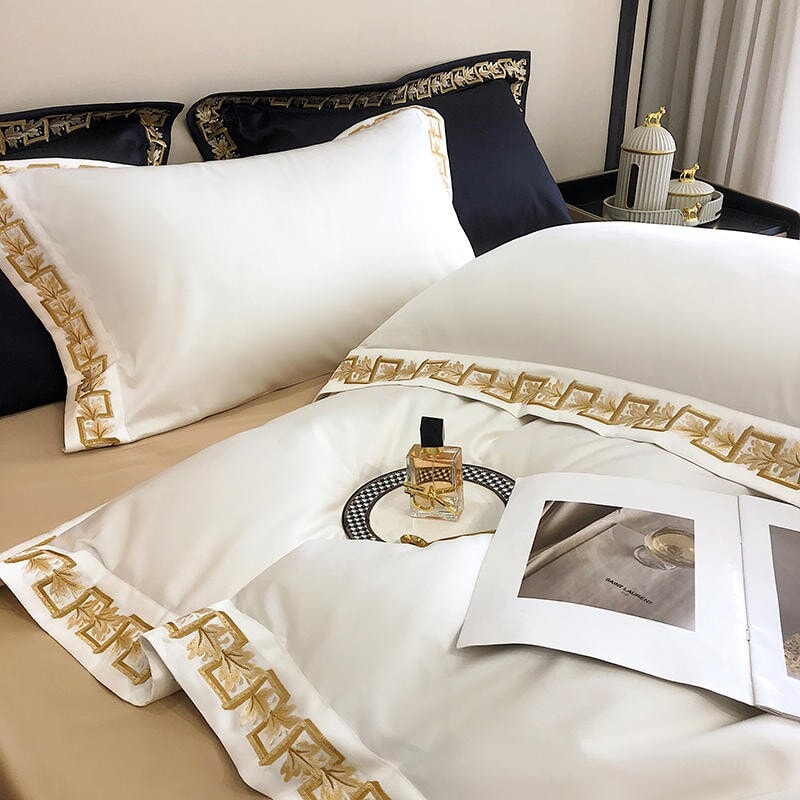 Baroque Pillowcases (Set of 2)