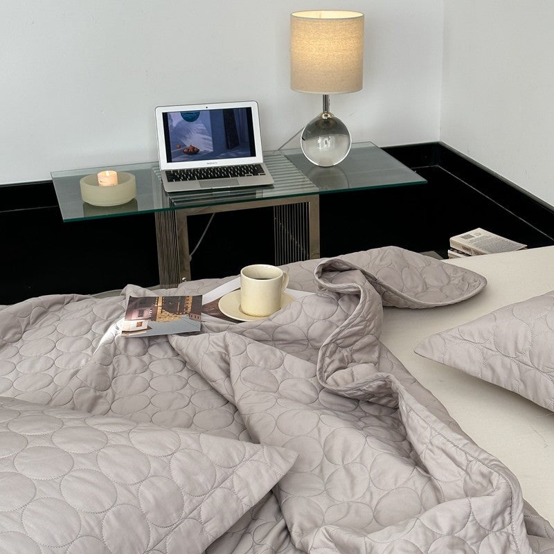 Circle Serenity Bedspread Set