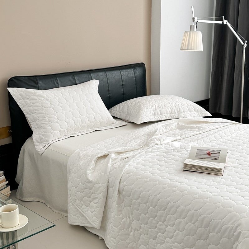 Circle Serenity Bedspread Set