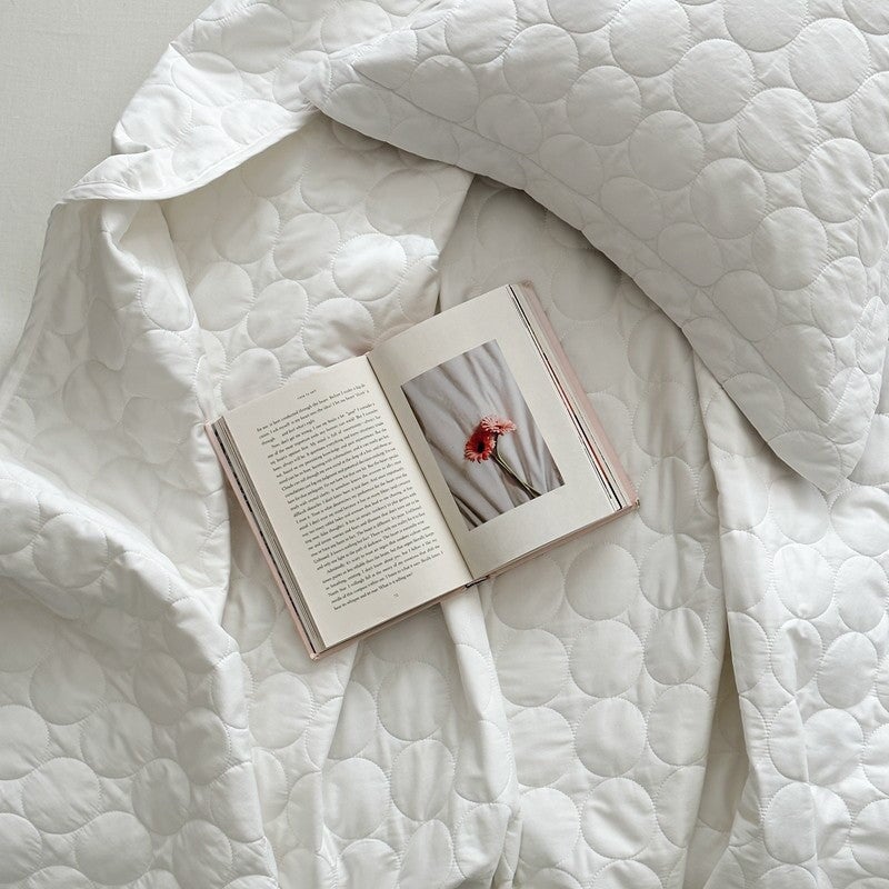 Circle Serenity Bedspread Set