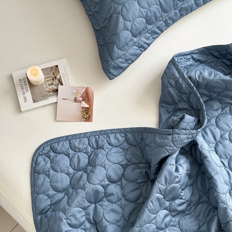 Circle Serenity Bedspread Set