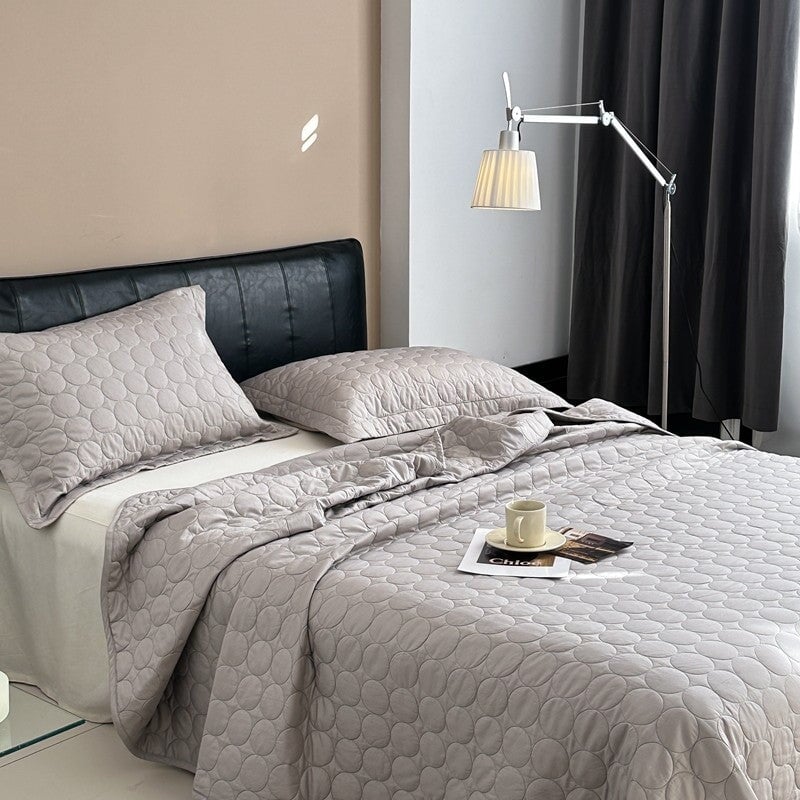 Circle Serenity Bedspread Set