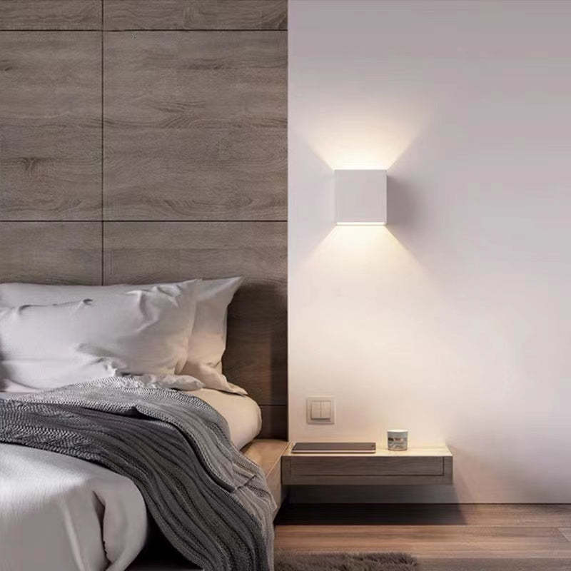 Modern Aluminum Waterproof LED Wall Sconce Wall Light Outdoor and Indoor Use