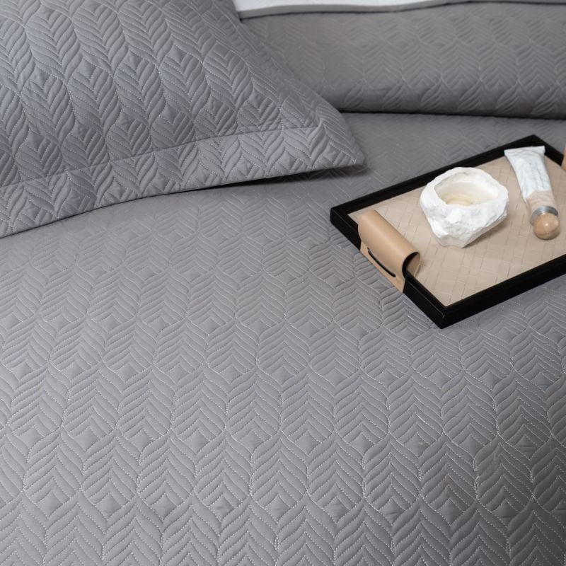 Herringbone Harmony 3 Piece Bedspread Set
