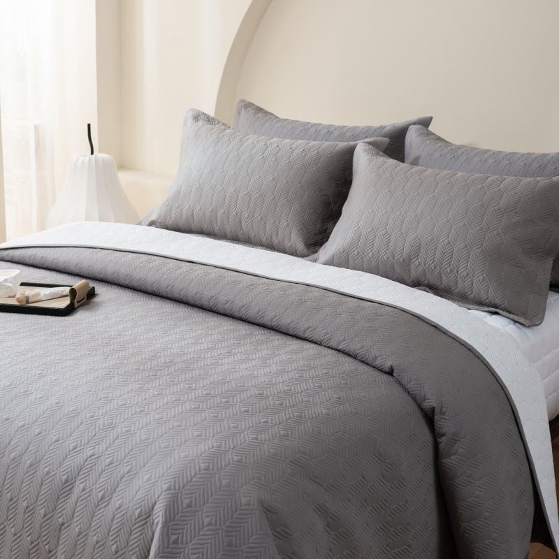 Herringbone Harmony 3 Piece Bedspread Set