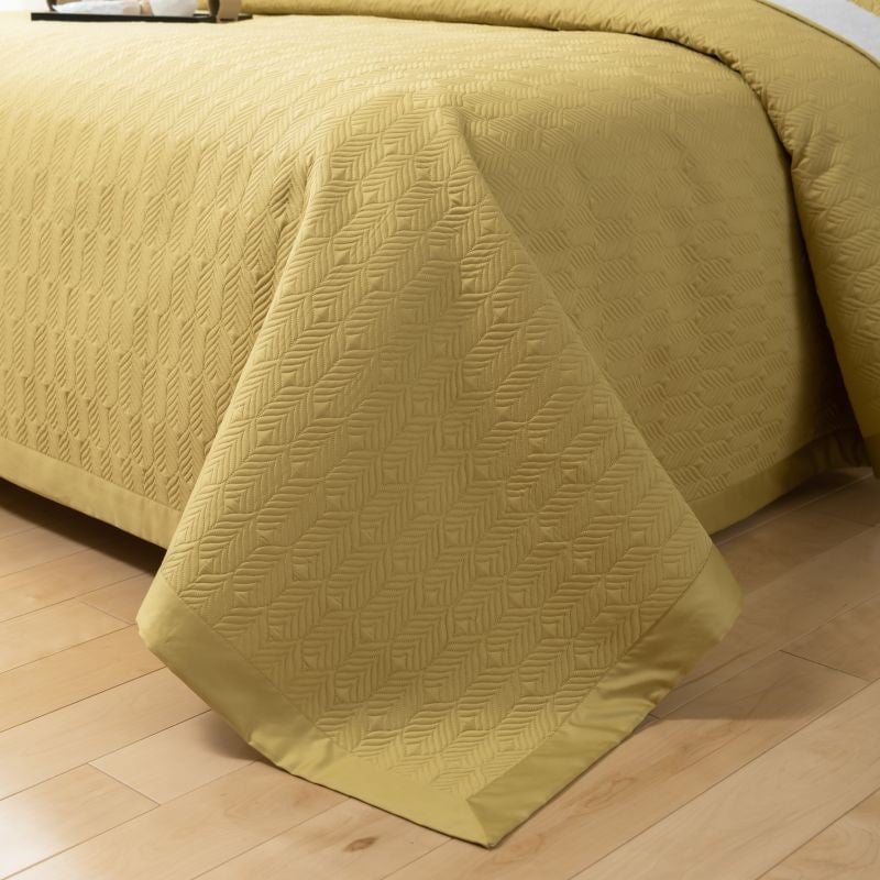 Herringbone Harmony 3 Piece Bedspread Set
