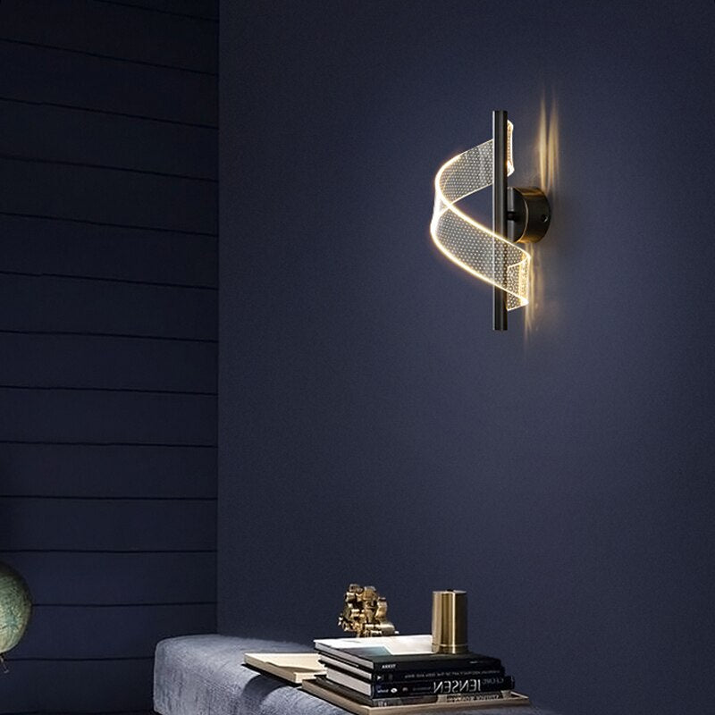 Glasspilar™ - Luxurious wall light with glass candelabra